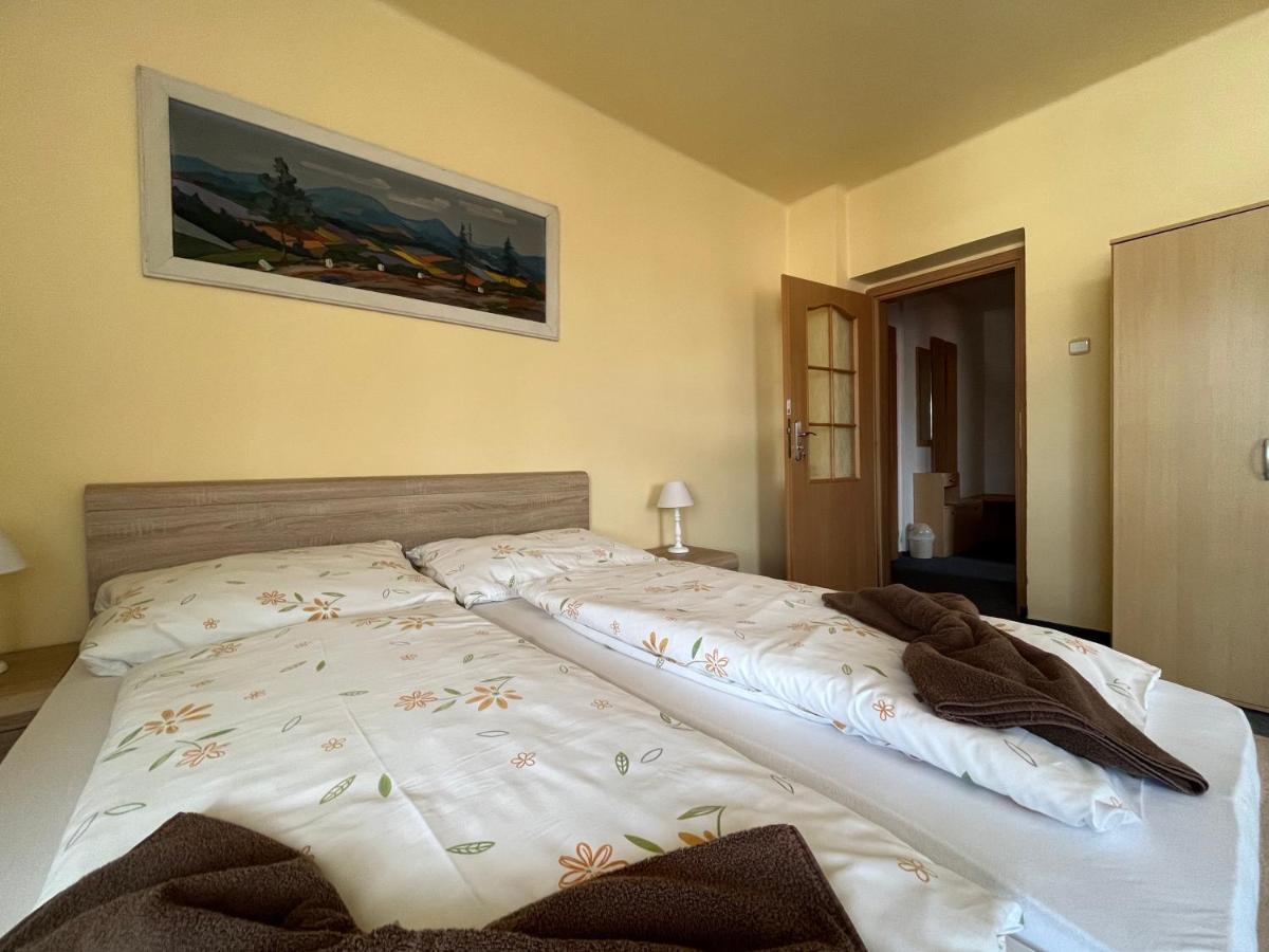 Penzion Pod Zdanovem Nezdice Extérieur photo