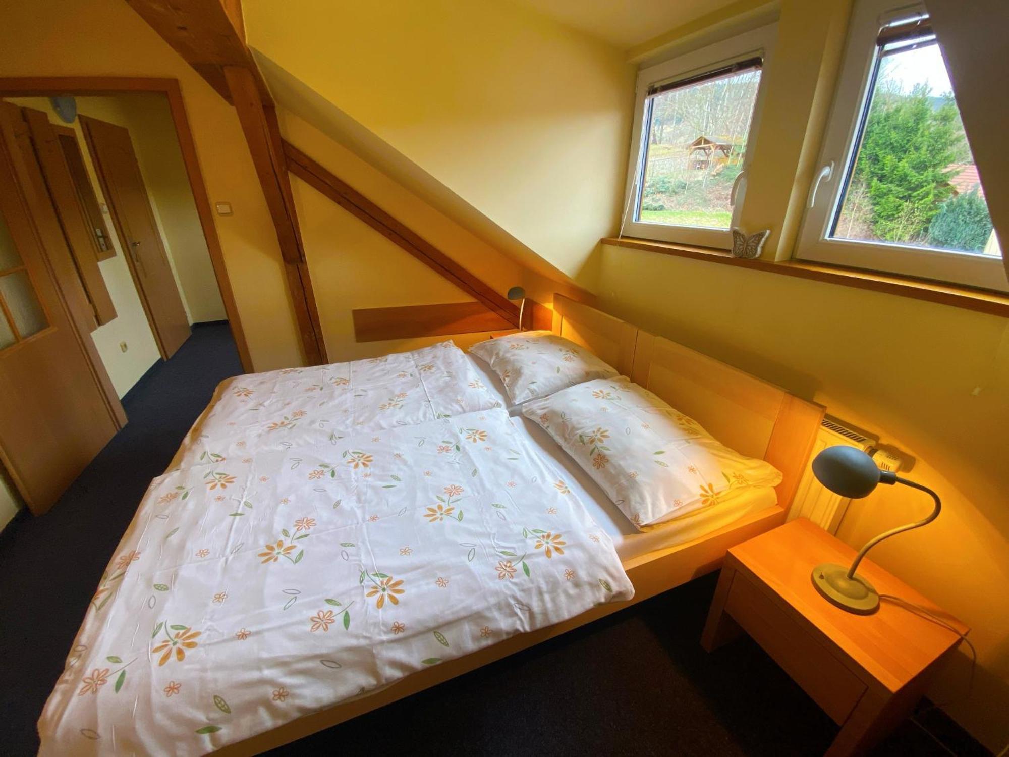 Penzion Pod Zdanovem Nezdice Extérieur photo