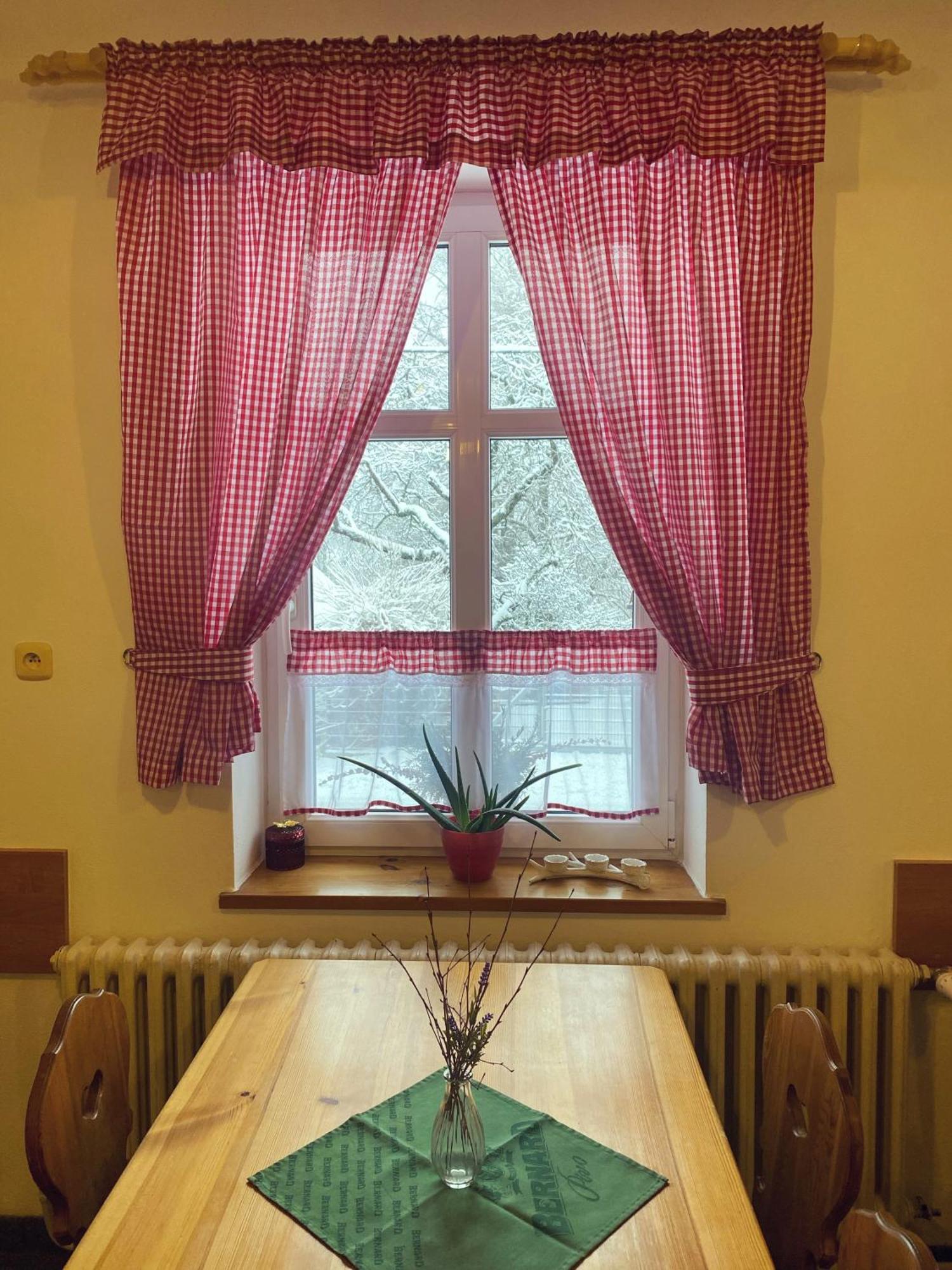 Penzion Pod Zdanovem Nezdice Extérieur photo