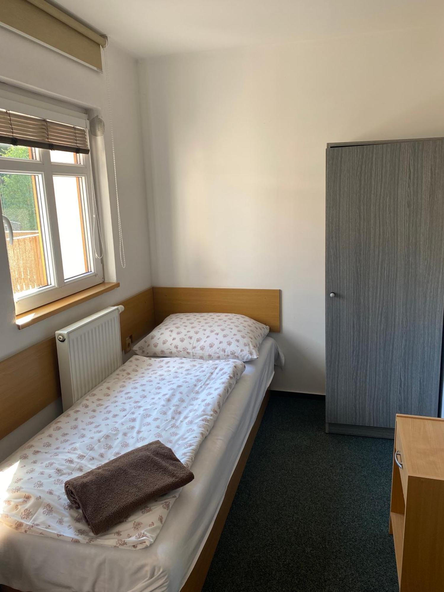 Penzion Pod Zdanovem Nezdice Extérieur photo